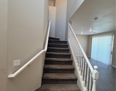 5748 Ancient Agora Street - Photo Thumbnail 12