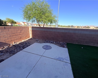 5748 Ancient Agora Street - Photo Thumbnail 32