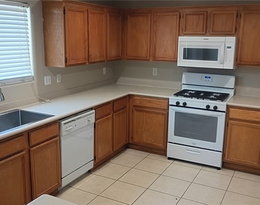5748 Ancient Agora Street - Photo Thumbnail 34
