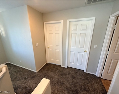 5748 Ancient Agora Street - Photo Thumbnail 16