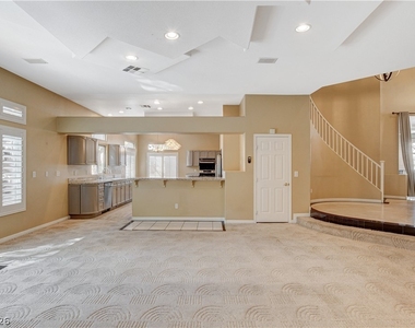 4737 Stavanger Lane - Photo Thumbnail 7