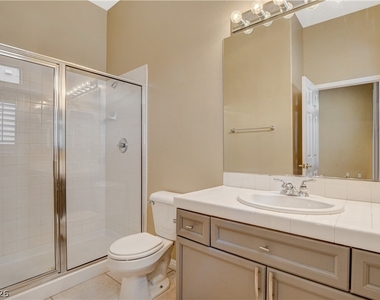 4737 Stavanger Lane - Photo Thumbnail 26