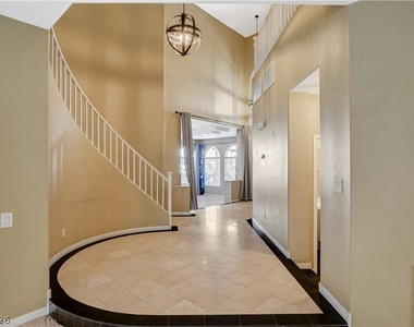 4737 Stavanger Lane - Photo Thumbnail 28