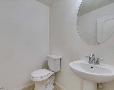 685 Taliput Palm Place - Photo Thumbnail 33