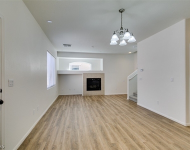 685 Taliput Palm Place - Photo Thumbnail 19
