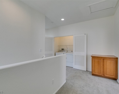 685 Taliput Palm Place - Photo Thumbnail 37