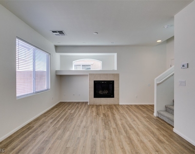 685 Taliput Palm Place - Photo Thumbnail 5