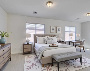 685 Taliput Palm Place - Photo Thumbnail 44