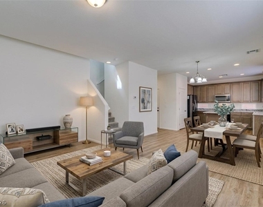 685 Taliput Palm Place - Photo Thumbnail 8