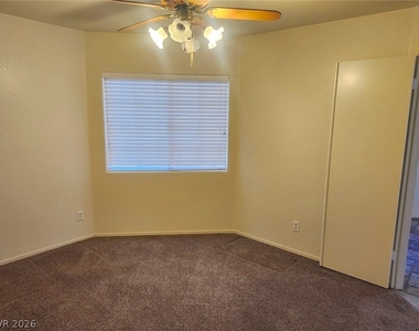 1238 Pagentry Drive - Photo Thumbnail 7