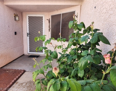 1238 Pagentry Drive - Photo Thumbnail 2