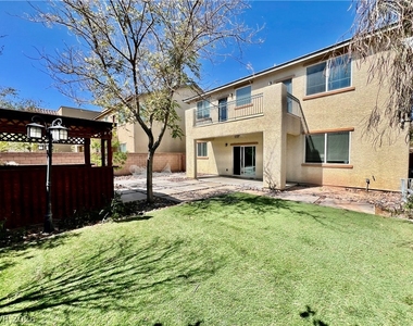 8667 Moon Crater Avenue - Photo Thumbnail 39