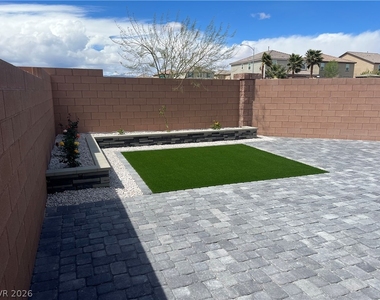 10303 Dallington Street - Photo Thumbnail 14