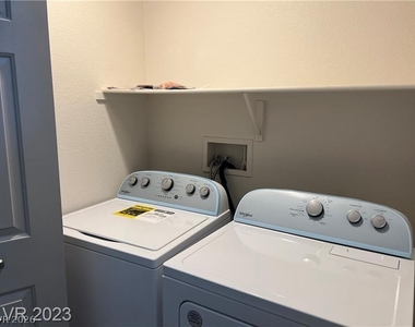 341 Sonoma Valley Street - Photo Thumbnail 2