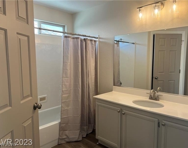 341 Sonoma Valley Street - Photo Thumbnail 15