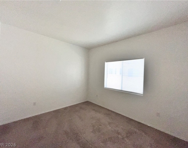 2121 Echo Bay Street - Photo Thumbnail 17