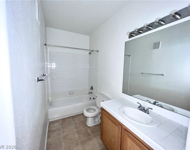 2121 Echo Bay Street - Photo Thumbnail 16