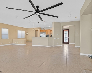 2184 Pont National Drive - Photo Thumbnail 5