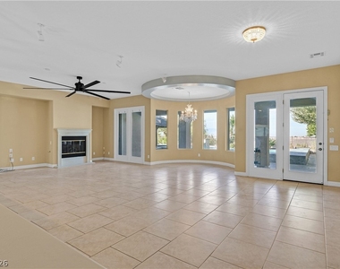 2184 Pont National Drive - Photo Thumbnail 7