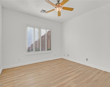 2184 Pont National Drive - Photo Thumbnail 19