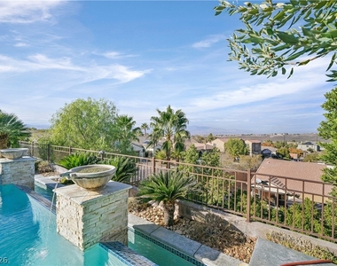 2184 Pont National Drive - Photo Thumbnail 3