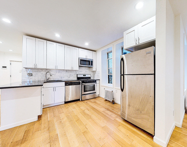 357 Edgecombe Avenue - Photo Thumbnail 1