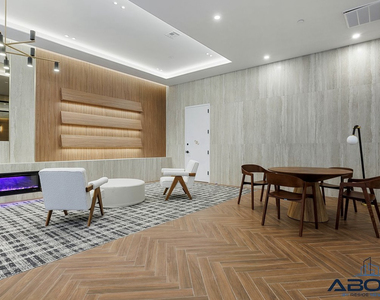 556 Baltic Street - Photo Thumbnail 17