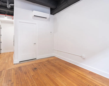 218 West 108th Street - Photo Thumbnail 2