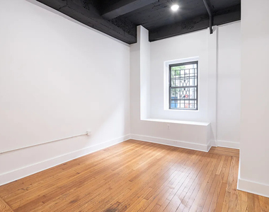 218 West 108th Street - Photo Thumbnail 3