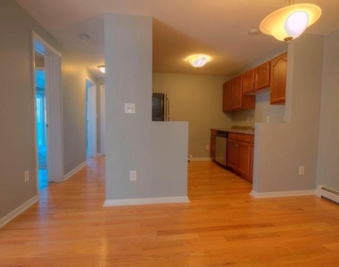 4201 Fairway Drive E - Photo Thumbnail 2