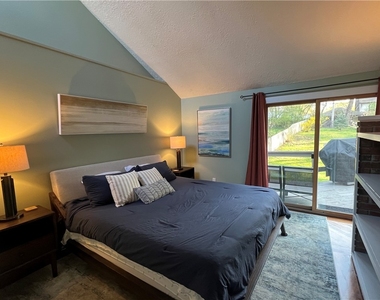 27 Hoyt Place - Photo Thumbnail 19