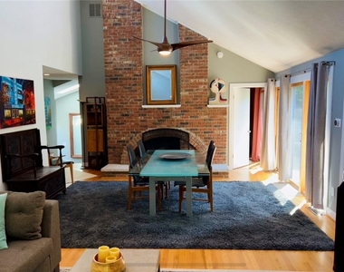 27 Hoyt Place - Photo Thumbnail 6
