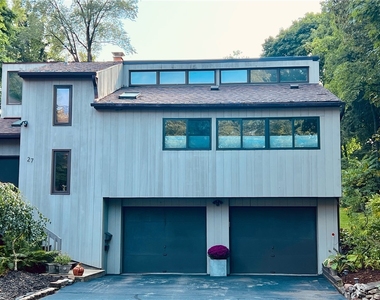 27 Hoyt Place - Photo Thumbnail 24