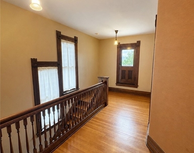 54 W 5th Street - Photo Thumbnail 15