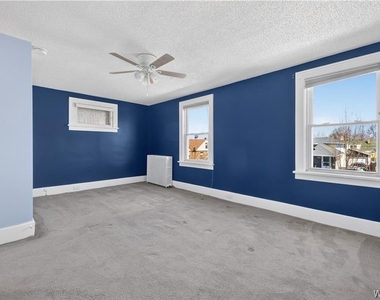 172 Tremont Avenue - Photo Thumbnail 12