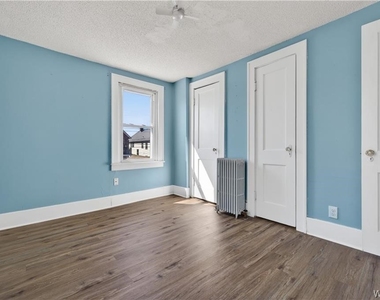 172 Tremont Avenue - Photo Thumbnail 8