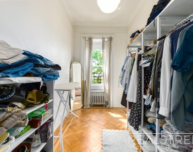 431 Clinton St - Photo Thumbnail 5