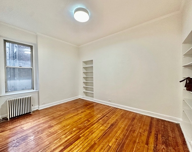328 West 83rd Street - Photo Thumbnail 3