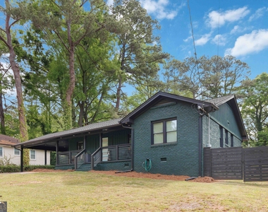 758 Braemar Avenue Sw - Photo Thumbnail 9