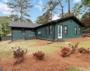 758 Braemar Avenue Sw - Photo Thumbnail 10