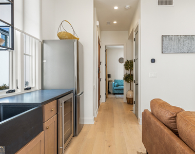174 High Street - Photo Thumbnail 8