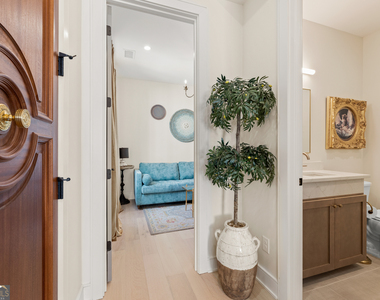 174 High Street - Photo Thumbnail 1
