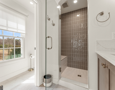 174 High Street - Photo Thumbnail 19