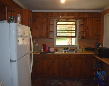 1387 Dewey Street - Photo Thumbnail 15