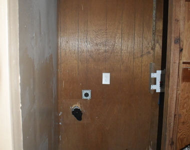 1387 Dewey Street - Photo Thumbnail 23