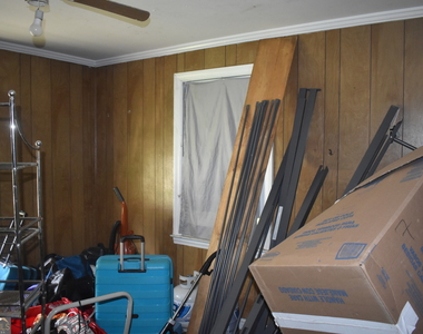 1387 Dewey Street - Photo Thumbnail 27