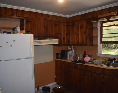 1387 Dewey Street - Photo Thumbnail 16