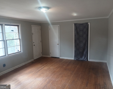1387 Dewey Street - Photo Thumbnail 7