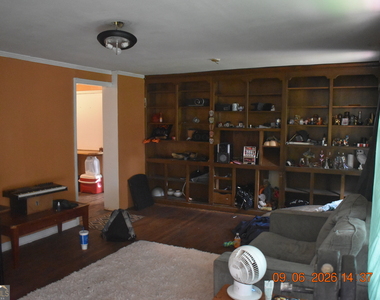 1387 Dewey Street - Photo Thumbnail 12
