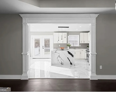 7530 Spalding Lane - Photo Thumbnail 9